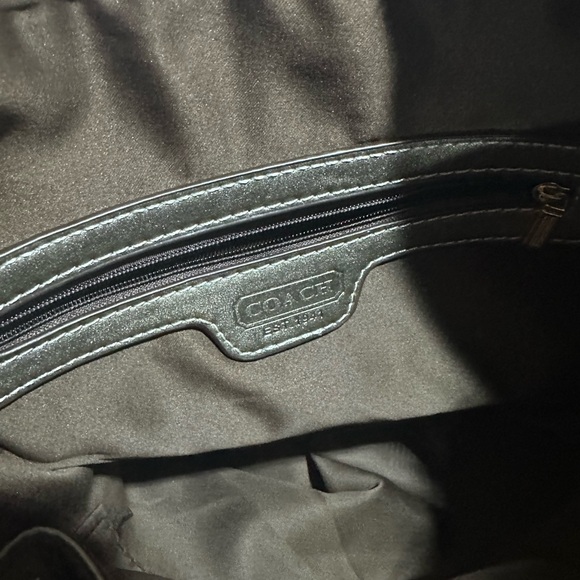 Coach poppy - Picture 3 of 5